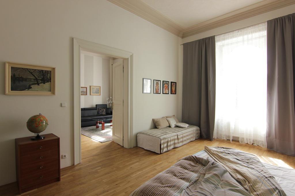 Apartman Jungmannova Hotel Praag Buitenkant foto